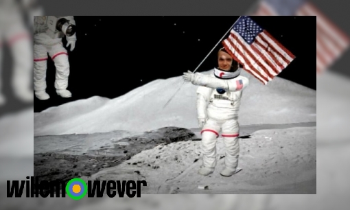 Staat de vlag van Neil Armstrong nog op de maan?