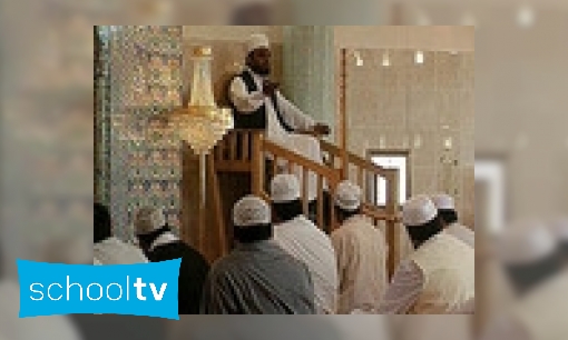 Moslims in de moskee