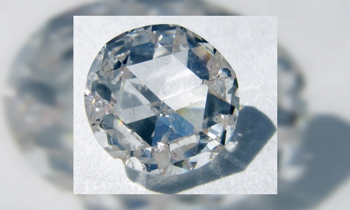 Diamanten: uit de mijn of uit een fabriek?