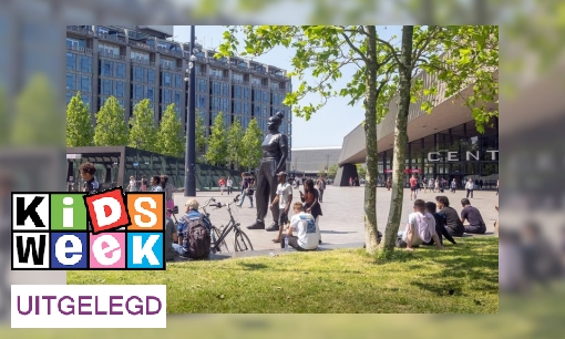 Plaatje Gedoe over standbeeld in Rotterdam