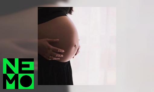 Plaatje Kan een baby in de buik scheetjes laten?