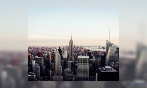 Waarom wordt New York ook wel de Big Apple genoemd?