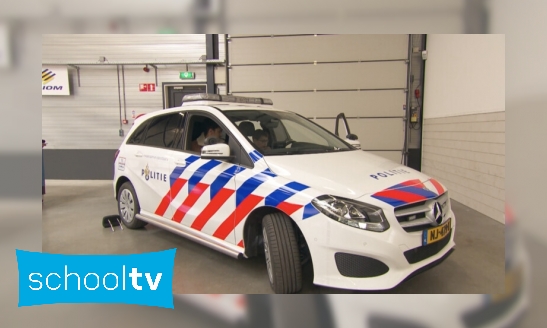 Hoe worden politieauto