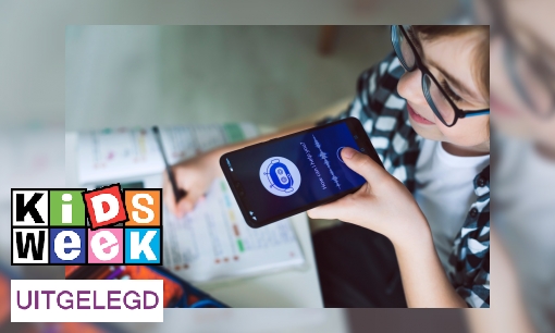 Plaatje Kidsweek Lezersvraag: Kan AI mijn huiswerk maken?