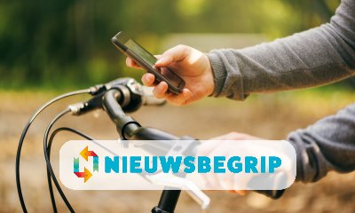 Plaatje Telefoon vasthouden op de fiets binnenkort verboden